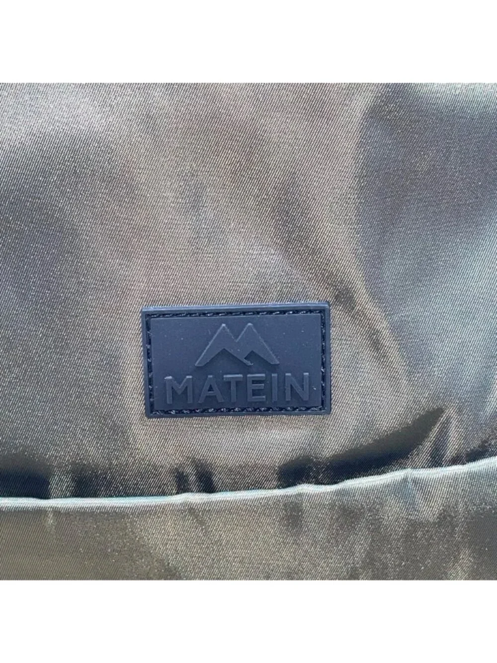 Matein Unisex Olive Green Nylon Adjustable Straps Convertible Travel Backpack
